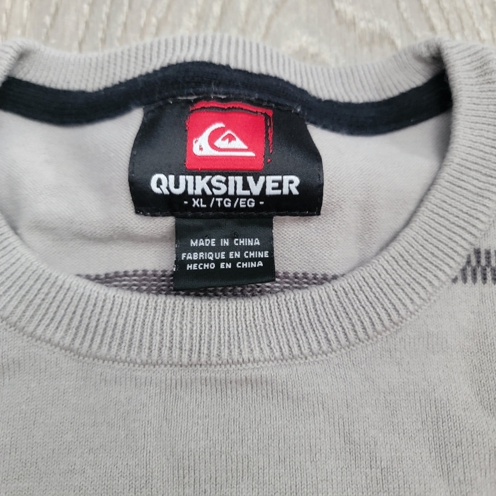 Quicksilver Sweater - Picture 4 of 4